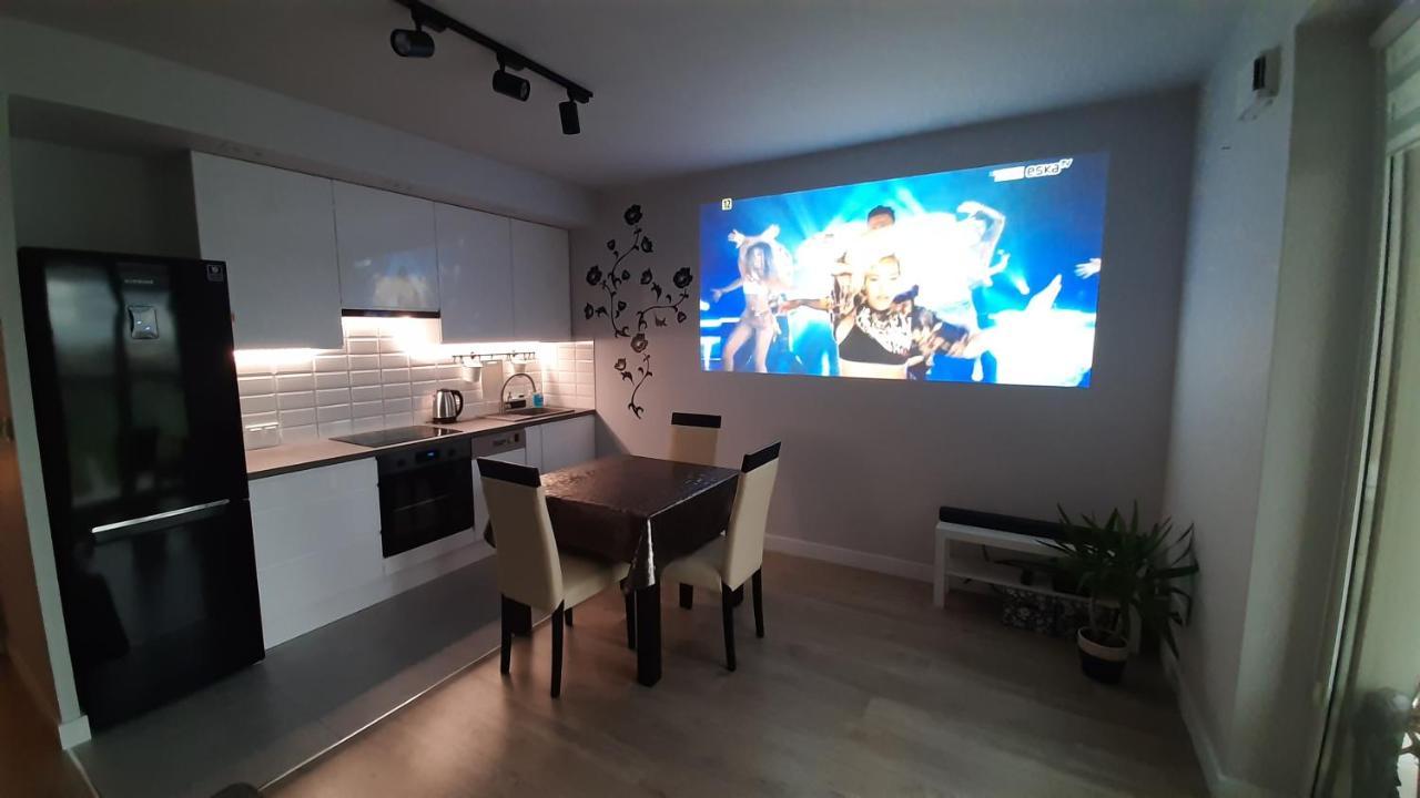 Apartament Pelka Varşovia Exterior foto