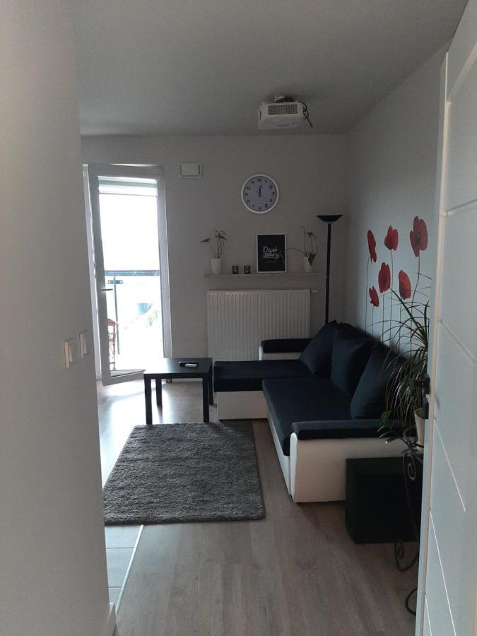 Apartament Pelka Varşovia Exterior foto